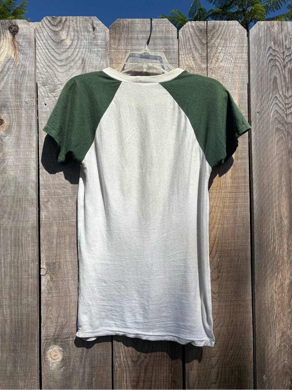 T-shirt - Picture 2 of 3